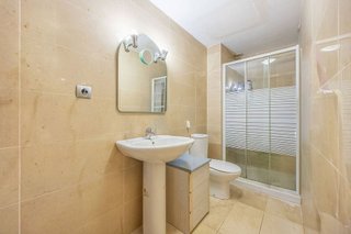 Piso en venta en Santa Catalina - Canteras en Palmas de Gran Canaria(Las)