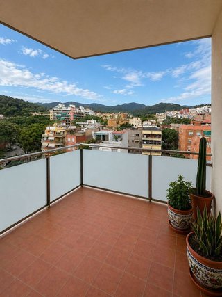 Piso en venta en El Castell-Poble Vell en Castelldefels
