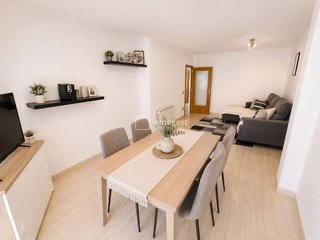 Piso en venta en Santa Eugènia en Girona