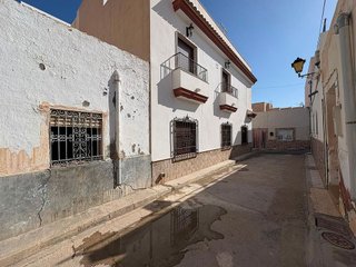 Casa adosada en venta en Carboneras