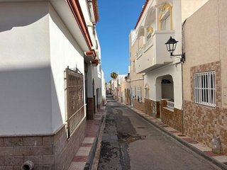 Casa adosada en venta en Carboneras