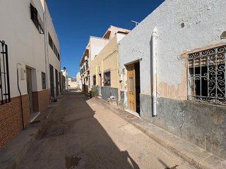 Casa adosada en venta en Carboneras