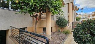 Casa adosada en venta en Maracena