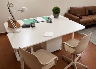 Mesa Ejecutiva + 2 Sillas Giratorias
