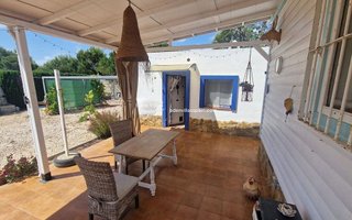 Chalet en venta en Las Viñas en Guardamar del Segura