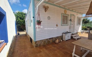 Chalet en venta en Las Viñas en Guardamar del Segura