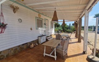 Chalet en venta en Las Viñas en Guardamar del Segura
