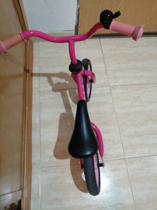Bicicleta de equilibrio rosa Chicco