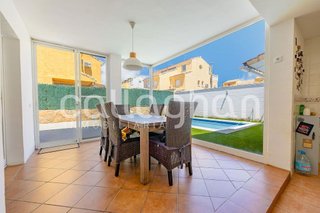 Casa adosada en venta en La Conarda en Pobla de Vallbona (la)