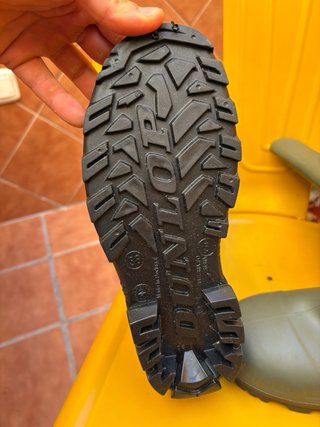 Botas de trabajo Dunlop verde oliva