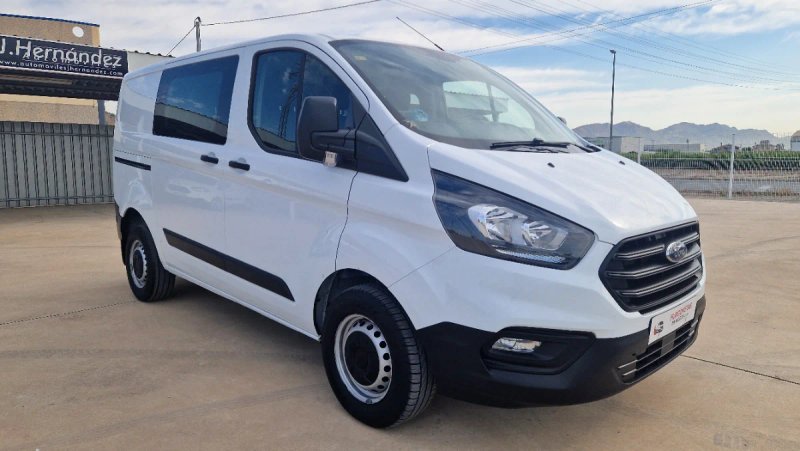 Ford Transit Custom 2020 mixto furgon 6 plazas - foto 1