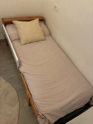 Cama extensible madera + colchón + baranda