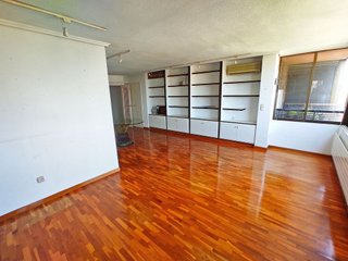 Piso en venta en Ciutat Jardí en Valencia
