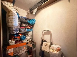 Piso en venta en Pradolongo en Madrid