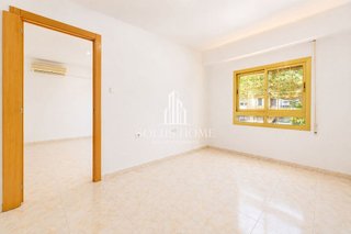 Piso en venta en Ciutat Jardí en Valencia