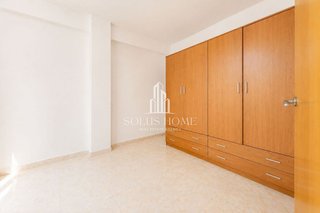 Piso en venta en Ciutat Jardí en Valencia