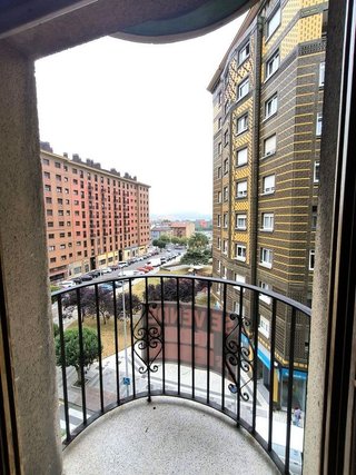 Piso en venta en La Magdalena - Versalles en Avilés