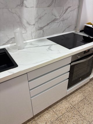 Cocina completa mármol y negro