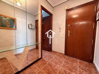 Piso en venta en Campoamor en Alicante