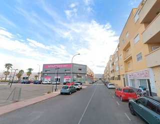 Piso en venta en Las Salinas en Roquetas de Mar