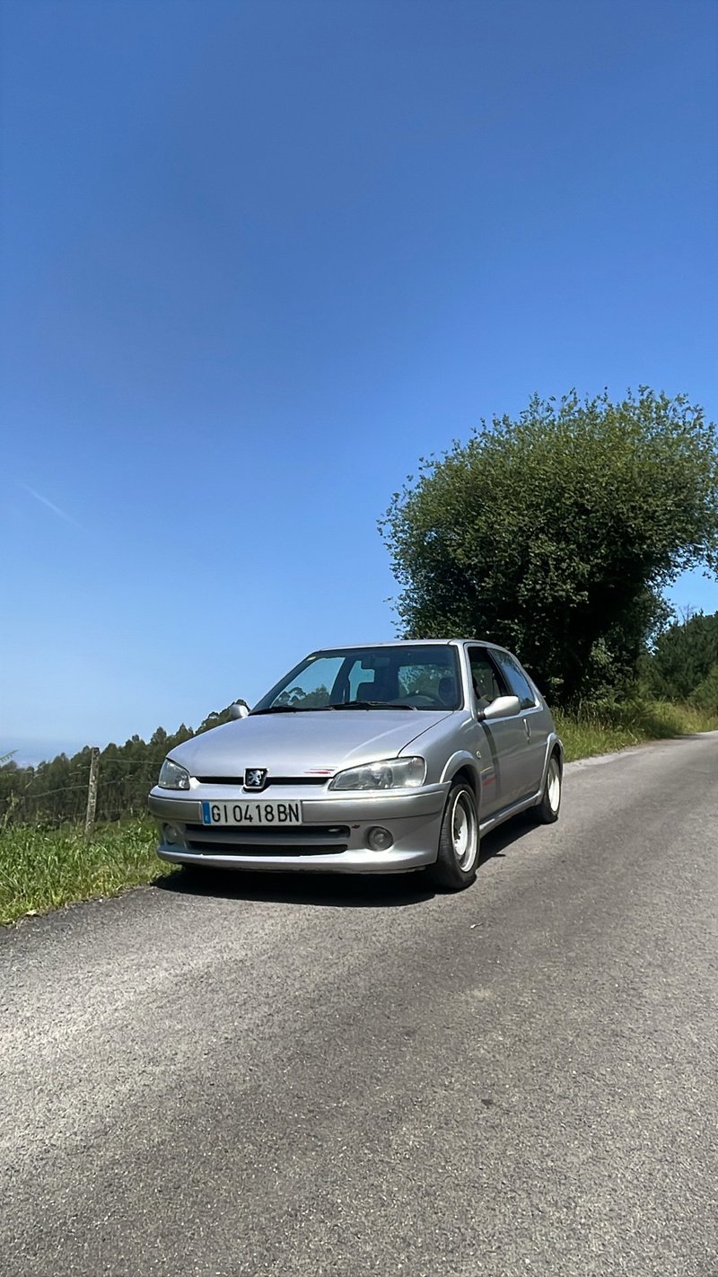 Peugeot 106 1999 - foto 1