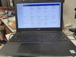 Portatil Dell vostro 3590