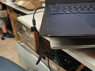 Portatil Dell vostro 3590