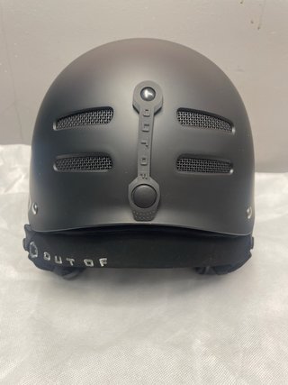 Casco de esquí negro