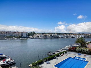 Piso en venta en Empuriabrava en Castelló d´Empúries