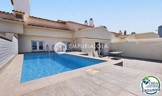 Piso en venta en Empuriabrava en Castelló d´Empúries