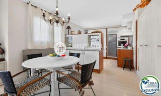 Piso en venta en Empuriabrava en Castelló d´Empúries