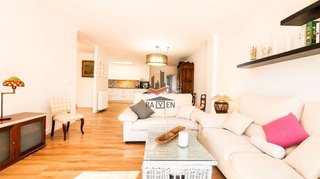 Piso en venta en Creu de la Mà - Rally sud en Figueres