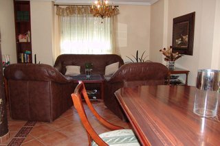 Casa adosada en venta en Zona Hospital en Linares