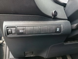 CUOTA 243 € Toyota Corolla 2023
