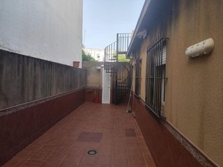 Chalet en venta en La Banda - Campo de Fútbol en Chiclana de la Frontera