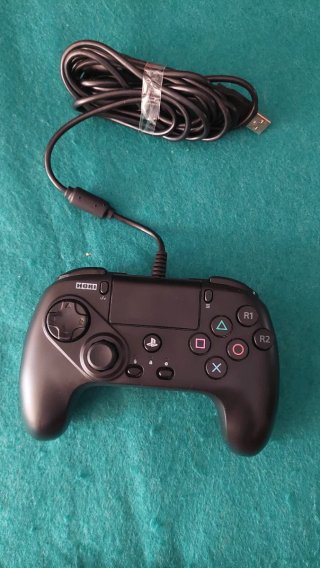 Mando Hori para PS5