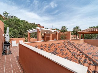 Piso en venta en Cabo Pino - Reserva de Marbella en Marbella