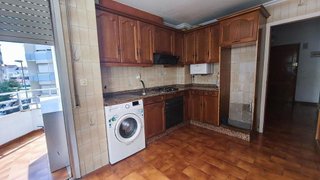 Piso en venta en Mariñamansa en Ourense