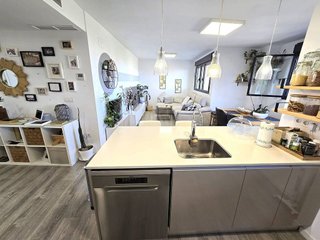 Piso en venta en Paus - Poligono San Blas en Alicante
