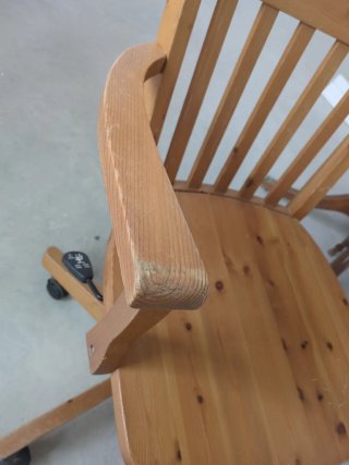 Silla de estudio madera palillería ajustable