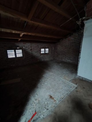 Piso en venta en Flores de Sil - La Placa en Ponferrada