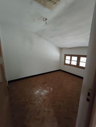 Piso en venta en Flores de Sil - La Placa en Ponferrada