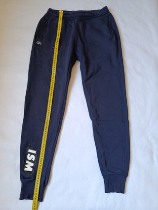 Jogging Lacoste azul oscuro Talla S con defectos