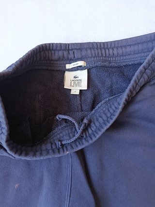 Jogging Lacoste azul oscuro Talla S con defectos
