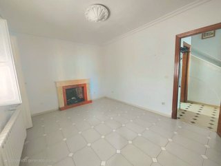 Casa adosada en venta en La Paz-Las Américas en Linares