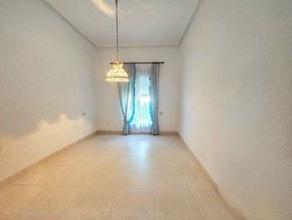 Casa adosada en venta en La Paz-Las Américas en Linares