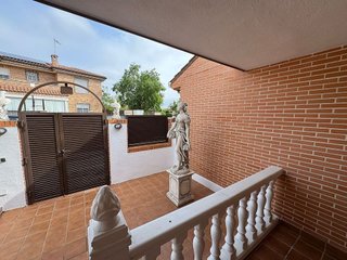 Casa adosada en venta en Griñón