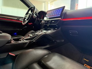 Porsche Cayenne 2015
