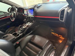 Porsche Cayenne 2015
