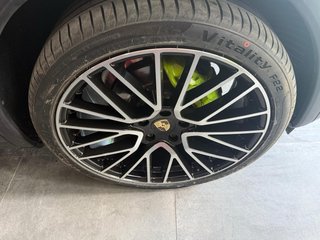 Porsche Cayenne 2015